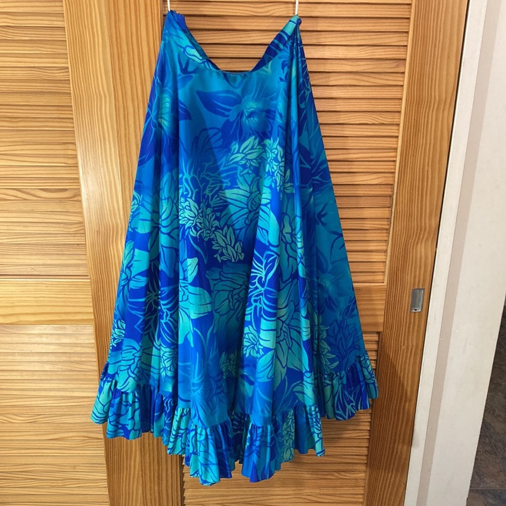 Vintage CC Fashions Hawaiian Floral Ocean Blue Full Ruffled Maxi Skirt Large
